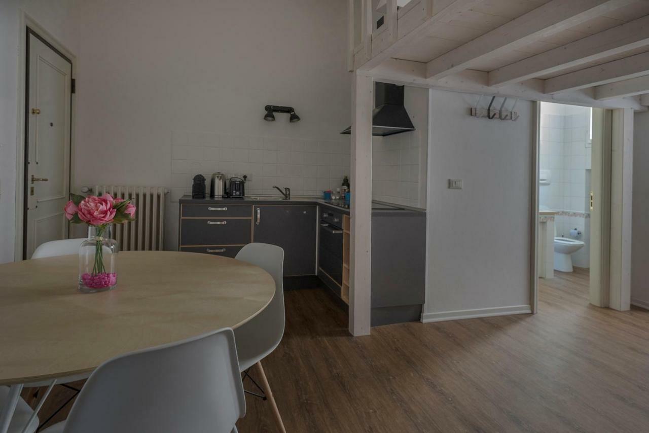 Apartmán New Loft In The Heart Of Bologna 2 Exteriér fotografie